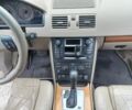 Черный Вольво ХС90, объемом двигателя 2.5 л и пробегом 407 тыс. км за 8200 $, фото 7 на Automoto.ua