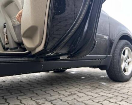 Черный Вольво ХС90, объемом двигателя 2.4 л и пробегом 282 тыс. км за 5600 $, фото 5 на Automoto.ua