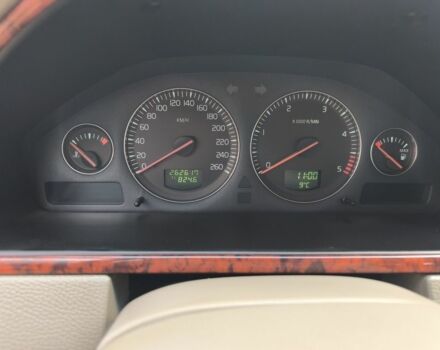 Черный Вольво ХС90, объемом двигателя 2.4 л и пробегом 263 тыс. км за 5200 $, фото 3 на Automoto.ua