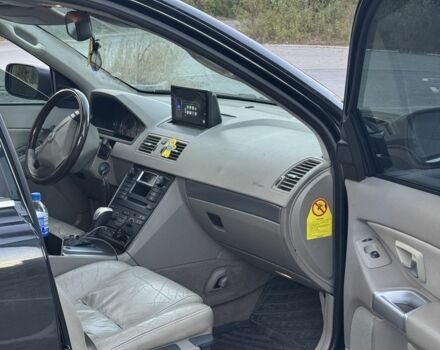 Черный Вольво ХС90, объемом двигателя 2.9 л и пробегом 330 тыс. км за 5500 $, фото 5 на Automoto.ua