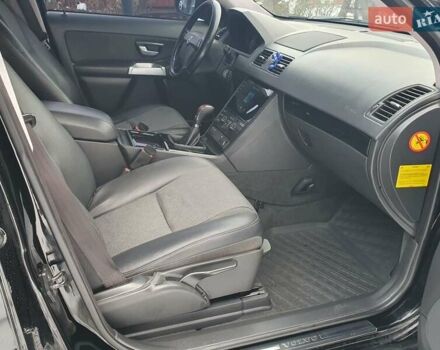 Черный Вольво ХС90, объемом двигателя 2.4 л и пробегом 365 тыс. км за 8800 $, фото 29 на Automoto.ua