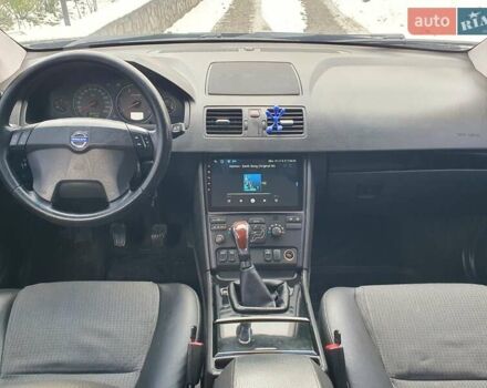 Черный Вольво ХС90, объемом двигателя 2.4 л и пробегом 365 тыс. км за 8800 $, фото 23 на Automoto.ua
