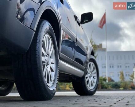 Чорний Вольво ХС90, об'ємом двигуна 2.4 л та пробігом 280 тис. км за 4700 $, фото 6 на Automoto.ua