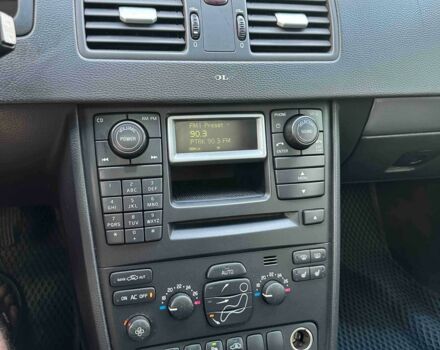 Черный Вольво ХС90, объемом двигателя 2.4 л и пробегом 350 тыс. км за 8300 $, фото 1 на Automoto.ua