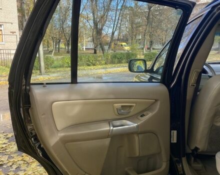 Черный Вольво ХС90, объемом двигателя 2.4 л и пробегом 400 тыс. км за 5100 $, фото 9 на Automoto.ua