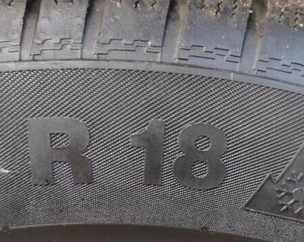 Черный Вольво ХС90, объемом двигателя 2.5 л и пробегом 309 тыс. км за 10800 $, фото 9 на Automoto.ua