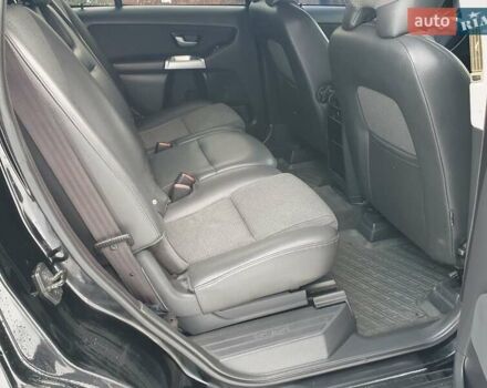 Черный Вольво ХС90, объемом двигателя 2.4 л и пробегом 365 тыс. км за 8800 $, фото 33 на Automoto.ua