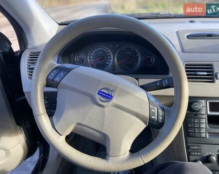 Черный Вольво ХС90, объемом двигателя 2.4 л и пробегом 322 тыс. км за 5550 $, фото 7 на Automoto.ua