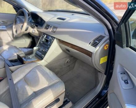 Черный Вольво ХС90, объемом двигателя 2.4 л и пробегом 322 тыс. км за 5550 $, фото 9 на Automoto.ua