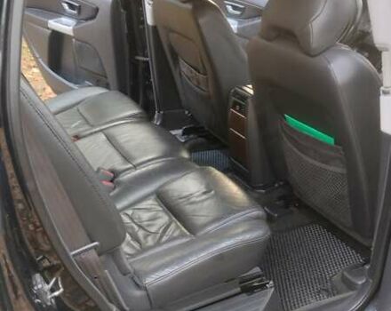 Черный Вольво ХС90, объемом двигателя 2.5 л и пробегом 309 тыс. км за 10800 $, фото 12 на Automoto.ua