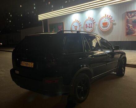Вольво ХС90 2004 в Изюме на Automoto.ua Черный Вольво ХС90, объемом двигателя 2.4 л и пробегом 330 тыс. км за 6500 $, фото 2 на Automoto.ua