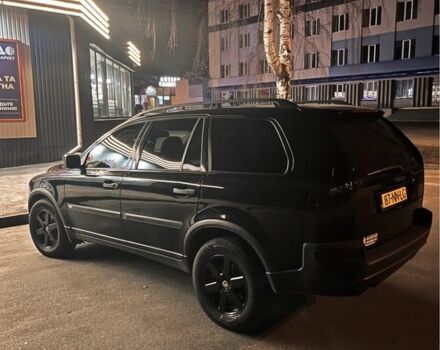 Вольво ХС90 2004 в Изюме на Automoto.ua Черный Вольво ХС90, объемом двигателя 2.4 л и пробегом 330 тыс. км за 6500 $, фото 1 на Automoto.ua