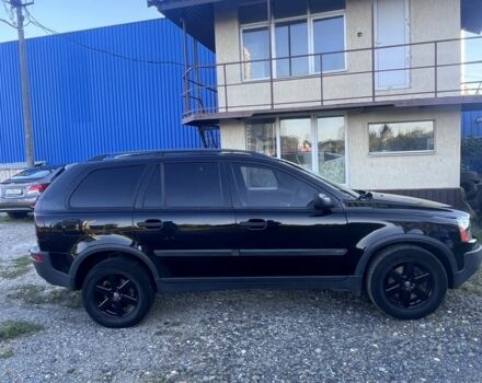 Вольво ХС90 2004 в Изюме на Automoto.ua Черный Вольво ХС90, объемом двигателя 2.4 л и пробегом 330 тыс. км за 6500 $, фото 4 на Automoto.ua