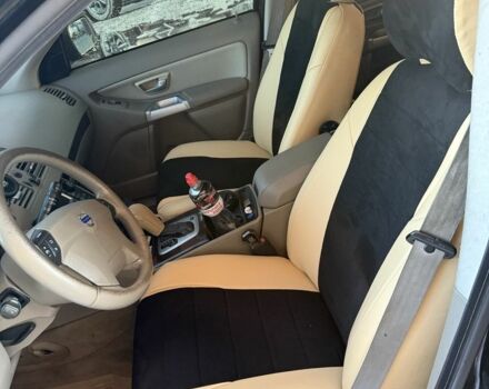 Черный Вольво ХС90, объемом двигателя 2.4 л и пробегом 352 тыс. км за 6500 $, фото 7 на Automoto.ua