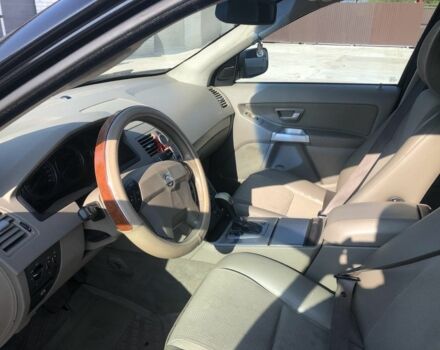 Черный Вольво ХС90, объемом двигателя 2.4 л и пробегом 459 тыс. км за 9200 $, фото 17 на Automoto.ua