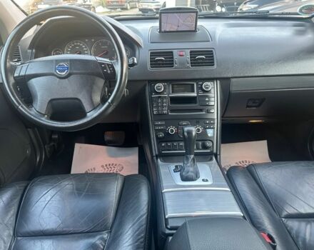 Черный Вольво ХС90, объемом двигателя 2.4 л и пробегом 185 тыс. км за 3258 $, фото 8 на Automoto.ua