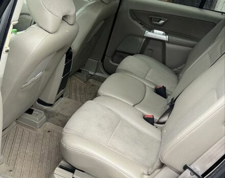 Черный Вольво ХС90, объемом двигателя 2.4 л и пробегом 459 тыс. км за 9200 $, фото 4 на Automoto.ua