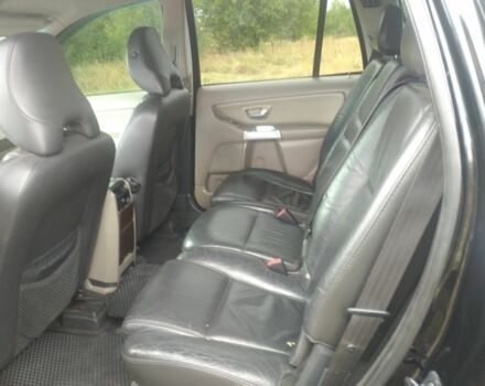 Черный Вольво ХС90, объемом двигателя 0 л и пробегом 350 тыс. км за 5500 $, фото 5 на Automoto.ua