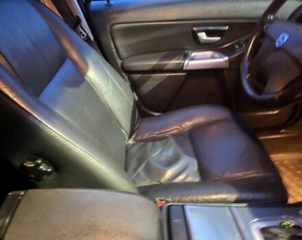 Чорний Вольво ХС90, об'ємом двигуна 2.4 л та пробігом 300 тис. км за 5600 $, фото 13 на Automoto.ua