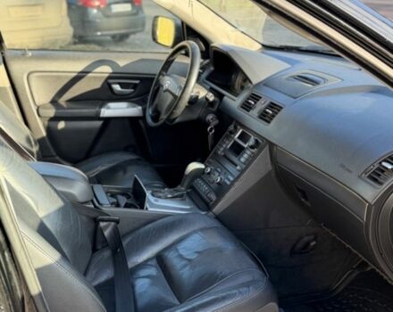 Чорний Вольво ХС90, об'ємом двигуна 2.4 л та пробігом 300 тис. км за 6000 $, фото 6 на Automoto.ua