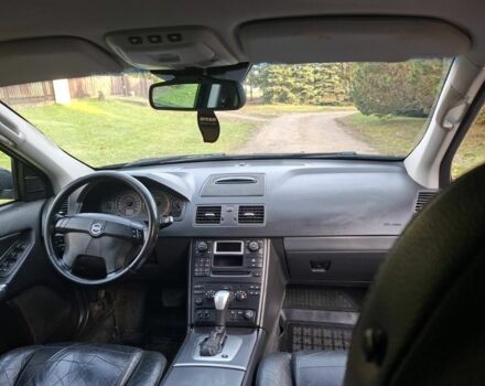 Вольво ХС90 2005 в Киеве на Automoto.ua Черный Вольво ХС90, объемом двигателя 2.4 л и пробегом 290 тыс. км за 5500 $, фото 3 на Automoto.ua