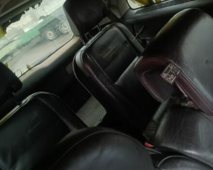 Чорний Вольво ХС90, об'ємом двигуна 2 л та пробігом 223 тис. км за 2900 $, фото 5 на Automoto.ua