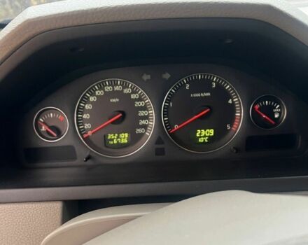 Черный Вольво ХС90, объемом двигателя 2.4 л и пробегом 352 тыс. км за 6500 $, фото 5 на Automoto.ua