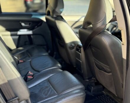 Чорний Вольво ХС90, об'ємом двигуна 2.4 л та пробігом 300 тис. км за 6000 $, фото 11 на Automoto.ua