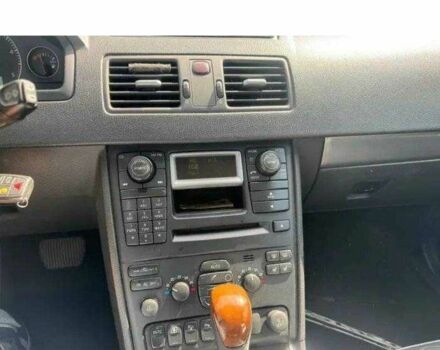 Черный Вольво ХС90, объемом двигателя 2.4 л и пробегом 236 тыс. км за 4748 $, фото 7 на Automoto.ua