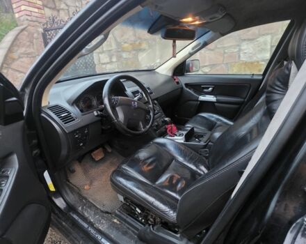 Чорний Вольво ХС90, об'ємом двигуна 2.4 л та пробігом 460 тис. км за 7700 $, фото 1 на Automoto.ua