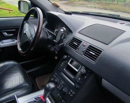 Черный Вольво ХС90, объемом двигателя 2.5 л и пробегом 326 тыс. км за 9500 $, фото 10 на Automoto.ua