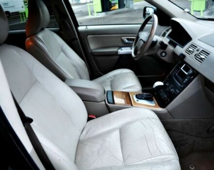 Чорний Вольво ХС90, об'ємом двигуна 2.4 л та пробігом 320 тис. км за 3000 $, фото 4 на Automoto.ua