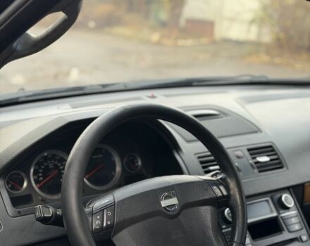 Черный Вольво ХС90, объемом двигателя 2.4 л и пробегом 300 тыс. км за 6150 $, фото 12 на Automoto.ua