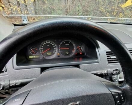 Чорний Вольво ХС90, об'ємом двигуна 2.4 л та пробігом 370 тис. км за 5499 $, фото 4 на Automoto.ua