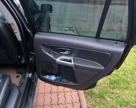 Черный Вольво ХС90, объемом двигателя 2.5 л и пробегом 326 тыс. км за 9500 $, фото 19 на Automoto.ua