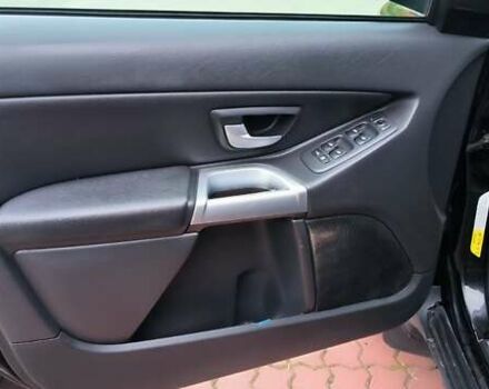 Черный Вольво ХС90, объемом двигателя 2.5 л и пробегом 326 тыс. км за 9500 $, фото 17 на Automoto.ua