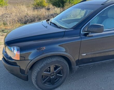 Черный Вольво ХС90, объемом двигателя 2.5 л и пробегом 300 тыс. км за 5500 $, фото 1 на Automoto.ua