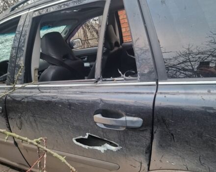 Чорний Вольво ХС90, об'ємом двигуна 2 л та пробігом 400 тис. км за 3000 $, фото 2 на Automoto.ua