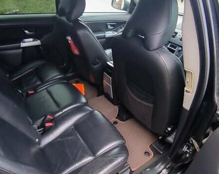 Черный Вольво ХС90, объемом двигателя 2.5 л и пробегом 326 тыс. км за 9500 $, фото 9 на Automoto.ua