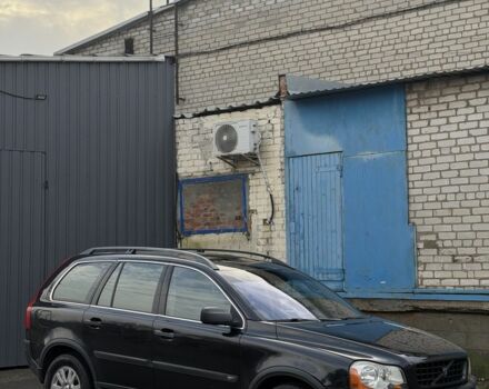 Черный Вольво ХС90, объемом двигателя 2.4 л и пробегом 300 тыс. км за 6150 $, фото 3 на Automoto.ua