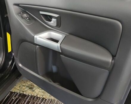 Чорний Вольво ХС90, об'ємом двигуна 2 л та пробігом 270 тис. км за 7300 $, фото 18 на Automoto.ua