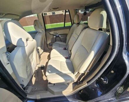 Черный Вольво ХС90, объемом двигателя 2.4 л и пробегом 380 тыс. км за 3647 $, фото 10 на Automoto.ua