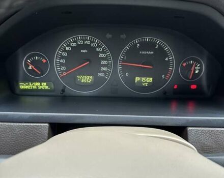 Чорний Вольво ХС90, об'ємом двигуна 2.4 л та пробігом 422 тис. км за 11500 $, фото 20 на Automoto.ua