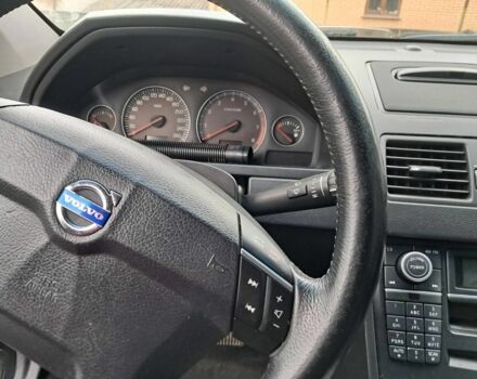 Черный Вольво ХС90, объемом двигателя 3.2 л и пробегом 350 тыс. км за 6000 $, фото 4 на Automoto.ua