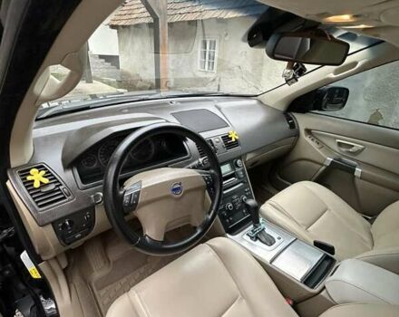 Чорний Вольво ХС90, об'ємом двигуна 2.4 л та пробігом 422 тис. км за 11500 $, фото 17 на Automoto.ua