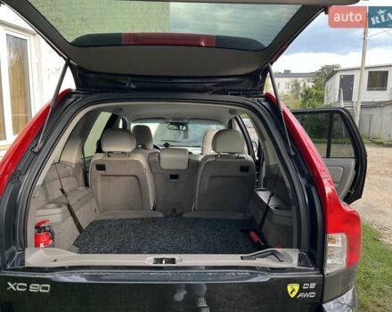 Черный Вольво ХС90, объемом двигателя 2.4 л и пробегом 320 тыс. км за 10500 $, фото 8 на Automoto.ua