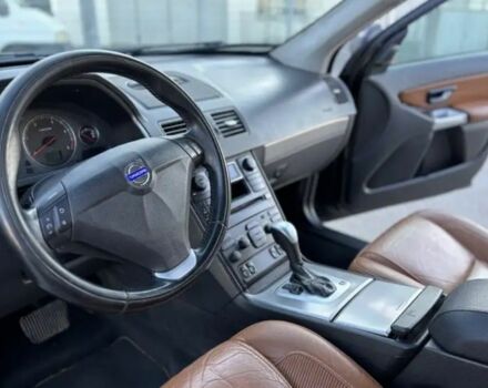 Черный Вольво ХС90, объемом двигателя 0 л и пробегом 274 тыс. км за 3500 $, фото 2 на Automoto.ua