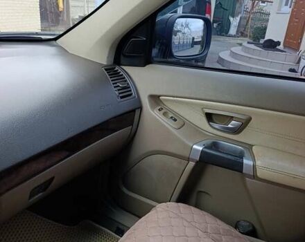 Черный Вольво ХС90, объемом двигателя 2.4 л и пробегом 317 тыс. км за 11900 $, фото 15 на Automoto.ua