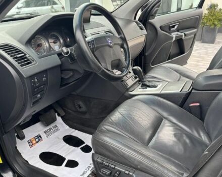 Черный Вольво ХС90, объемом двигателя 2.4 л и пробегом 246 тыс. км за 3650 $, фото 7 на Automoto.ua