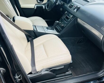 Чорний Вольво ХС90, об'ємом двигуна 2.4 л та пробігом 295 тис. км за 7700 $, фото 13 на Automoto.ua